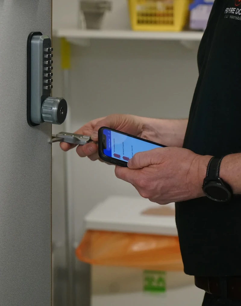 Contact FD Fire Door Consultants in the UK